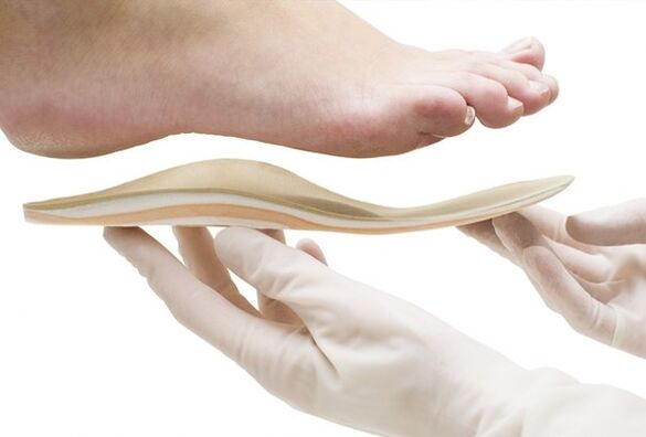 orthopedic insole for arthrosis of the knee